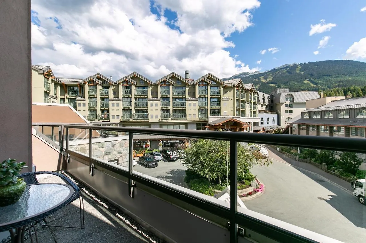 Adara Hotel Whistler 4*,  Canada